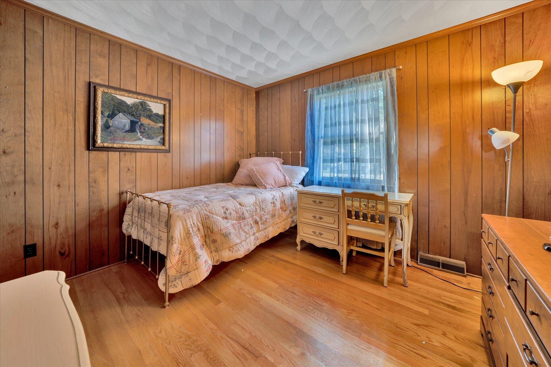 426 Highfield Road Salem, VA 24153 - Photo 23 of 29 23-DSC00067