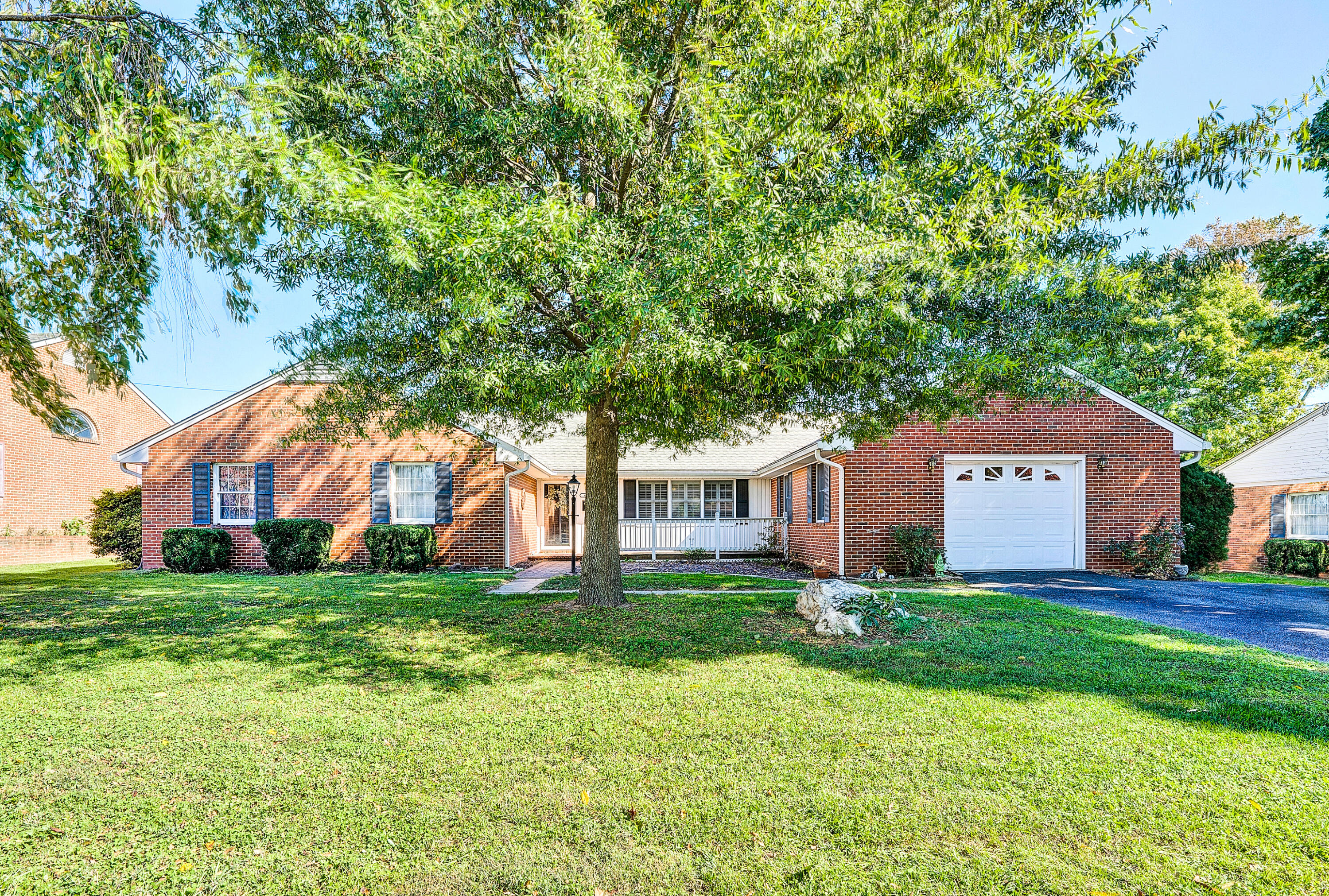 426 Highfield Road Salem, VA 24153 - Photo 28 of 29 DSC00082(1)