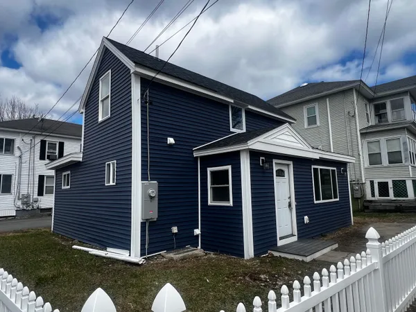 $319,500 | 136 Emery Street, Sanford, ME 04073
