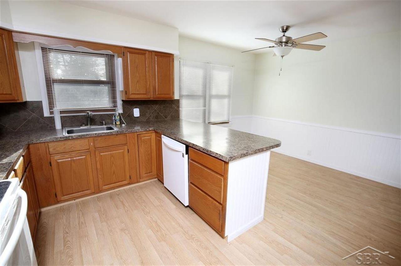 3494 Williamson Road Saginaw, MI 48601 - Photo 6 of 32 50035496-5.JPG