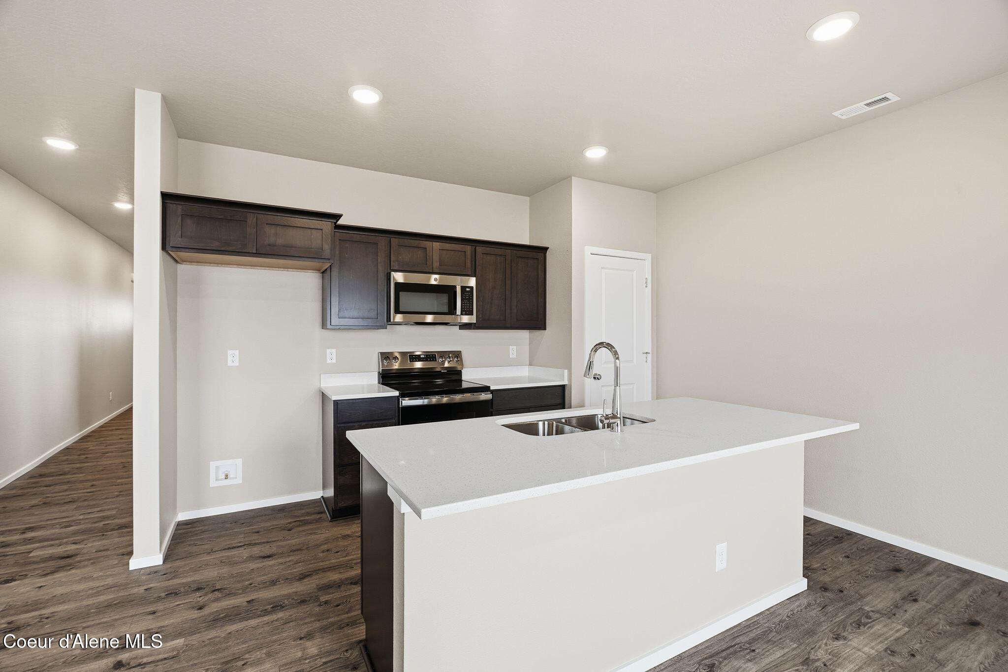 3279 North Corvus Street Post Falls, ID 83854 - Photo 8 of 20 Inside-Media-Corvus-11