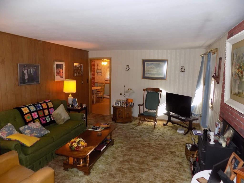 141 Mildred Avenue Springfield, MA 01104 - Photo 8 of 18 Gallery Image 8
