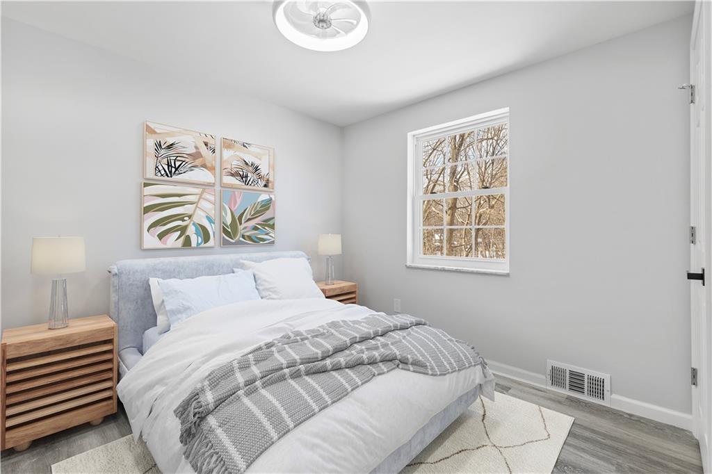 158 Spring Grove Road Pittsburgh, PA 15235 - Photo 17 of 35 Gallery Image 17