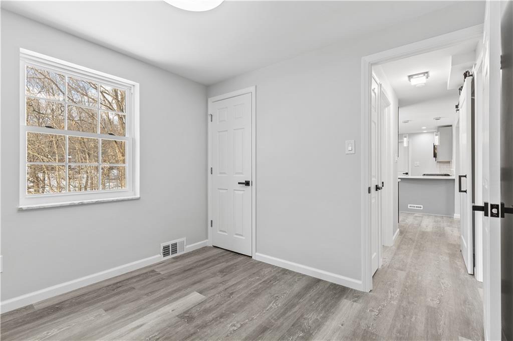 158 Spring Grove Road Pittsburgh, PA 15235 - Photo 18 of 35 Gallery Image 18