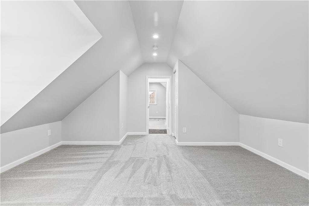 158 Spring Grove Road Pittsburgh, PA 15235 - Photo 23 of 35 Gallery Image 23
