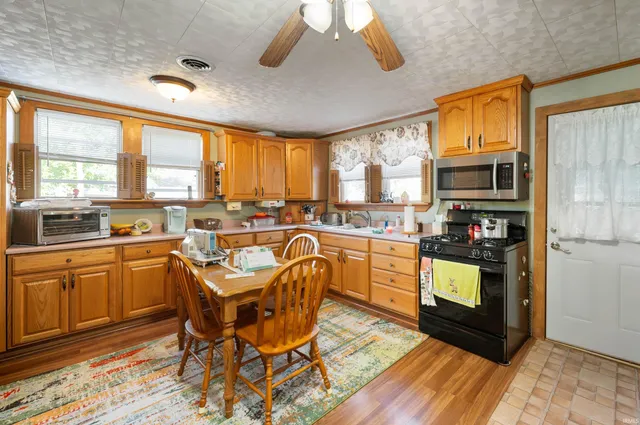 $144,900 | 532 West Green Street, Montpelier, IN 47359