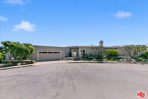 $17,500 | 18244 Coastline Drive, Malibu, CA 90265