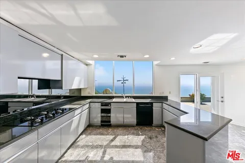 $17,500 | 18244 Coastline Drive, Malibu, CA 90265