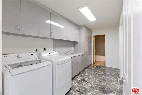$17,500 | 18244 Coastline Drive, Malibu, CA 90265