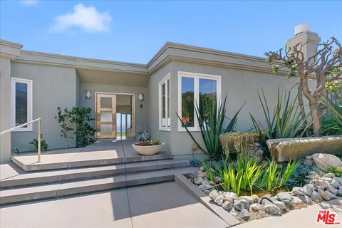 $17,500 | 18244 Coastline Drive, Malibu, CA 90265