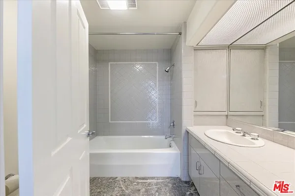 $17,500 | 18244 Coastline Drive, Malibu, CA 90265