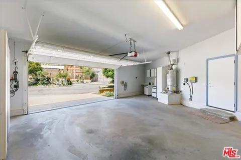 $17,500 | 18244 Coastline Drive, Malibu, CA 90265