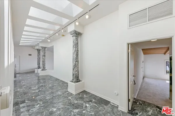 $17,500 | 18244 Coastline Drive, Malibu, CA 90265