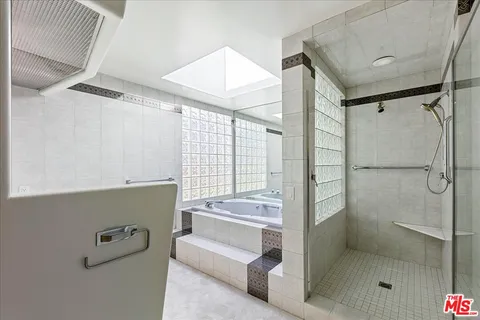 $17,500 | 18244 Coastline Drive, Malibu, CA 90265