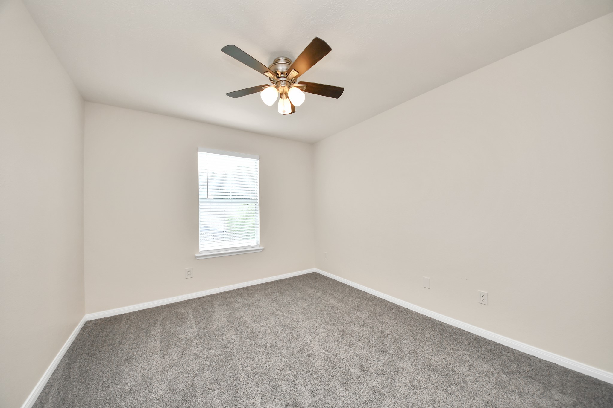 7622 McCormick Mill Court Houston, TX 77095 - Photo 28 of 37 a view of empty room with window