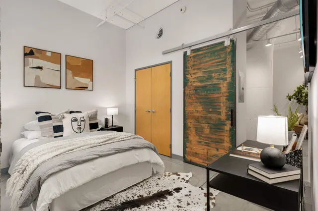 $1,750 | 250 Park Avenue, Unit 307, Minneapolis, MN 55415