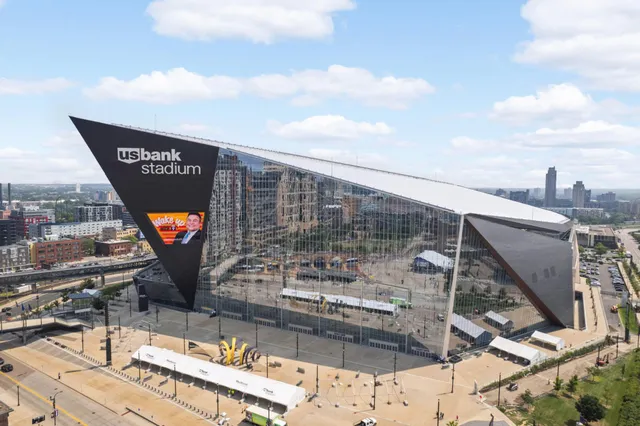 $1,750 | 250 Park Avenue, Unit 307, Minneapolis, MN 55415