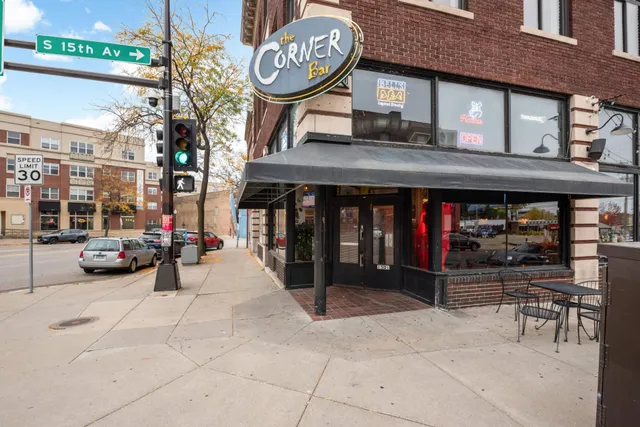 $1,750 | 250 Park Avenue, Unit 307, Minneapolis, MN 55415