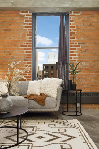 $1,750 | 250 Park Avenue, Unit 307, Minneapolis, MN 55415