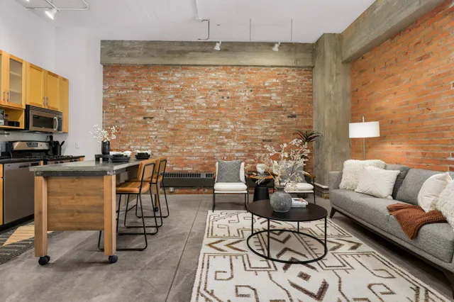 $1,750 | 250 Park Avenue, Unit 307, Minneapolis, MN 55415