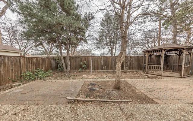 $300,000 | 3423 55th Street, Lubbock, TX 79413