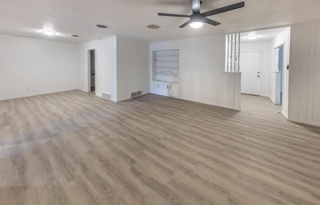 $300,000 | 3423 55th Street, Lubbock, TX 79413