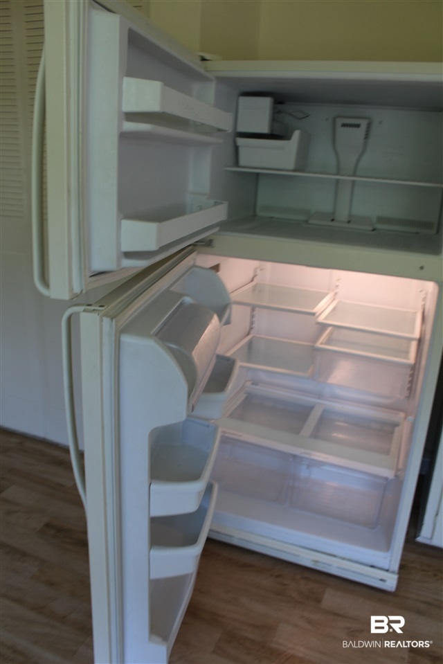 24770 County Road 20 Elberta, AL 36530 - Photo 11 of 20 Refrigerator