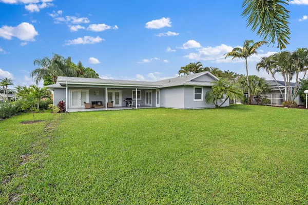 $8,000 | 1342 Essex Drive, Wellington, FL 33414
