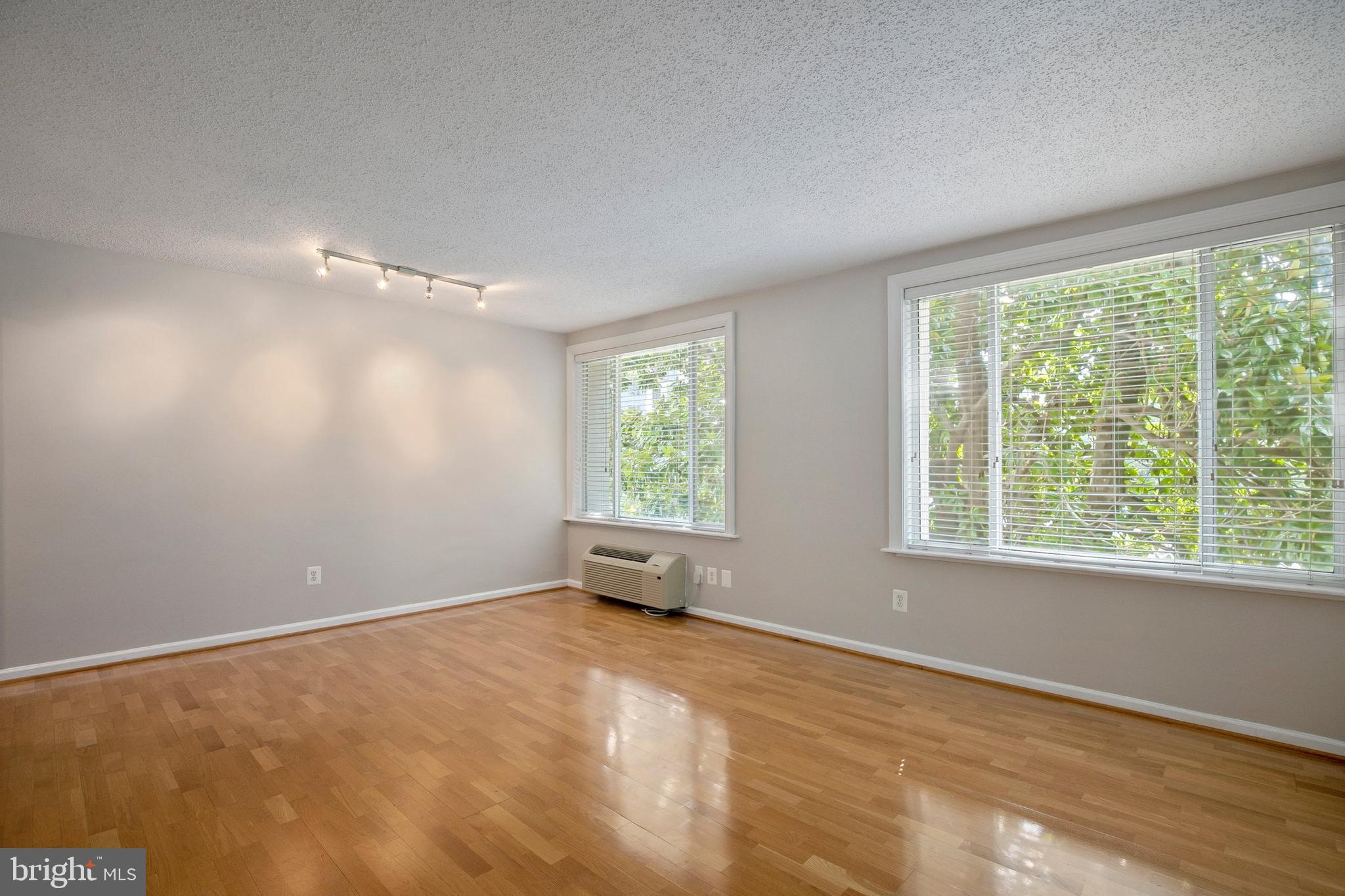 1730 Arlington Boulevard, Unit 203 Arlington, VA 22209 - Photo 11 of 27