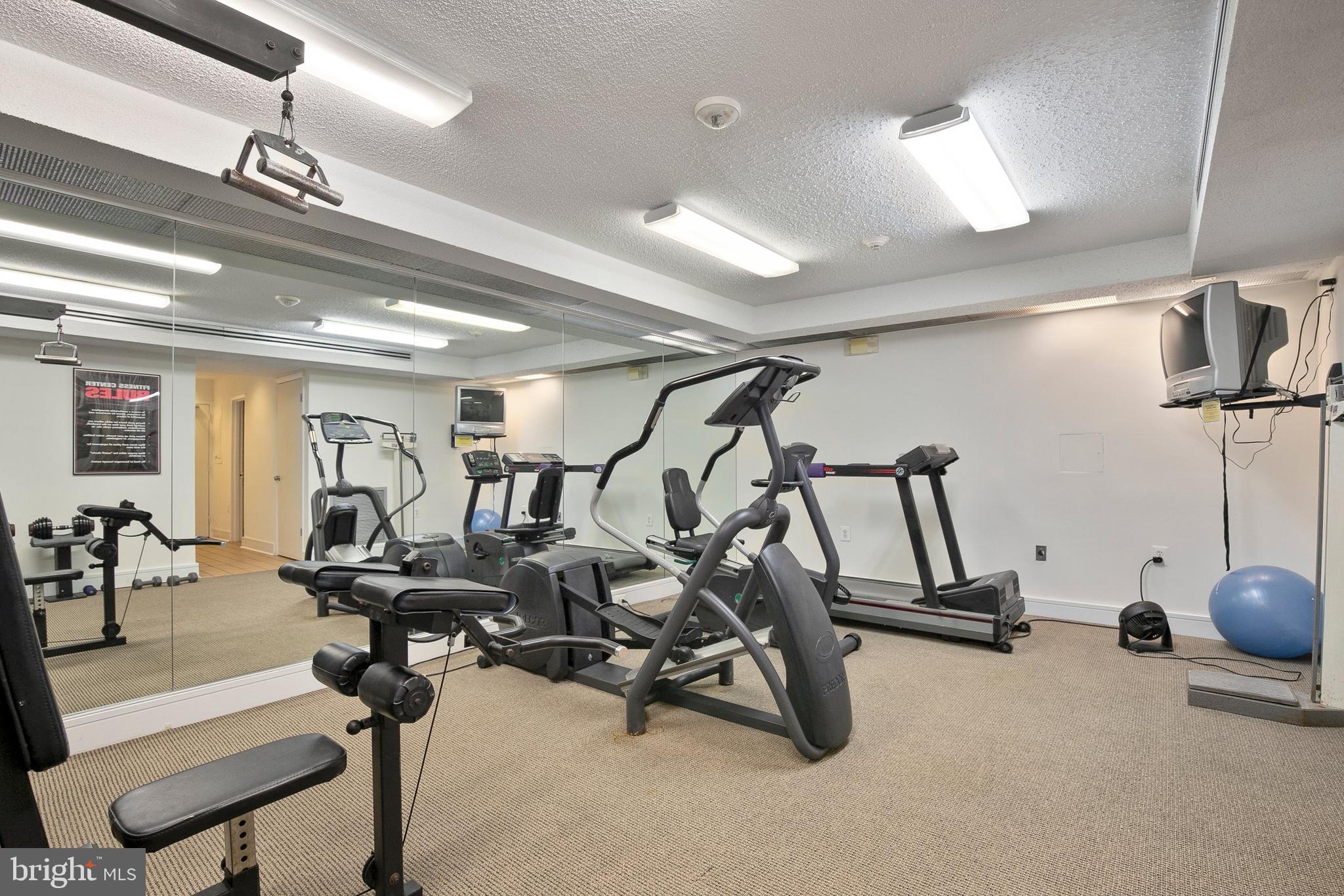 1730 Arlington Boulevard, Unit 203 Arlington, VA 22209 - Photo 25 of 27