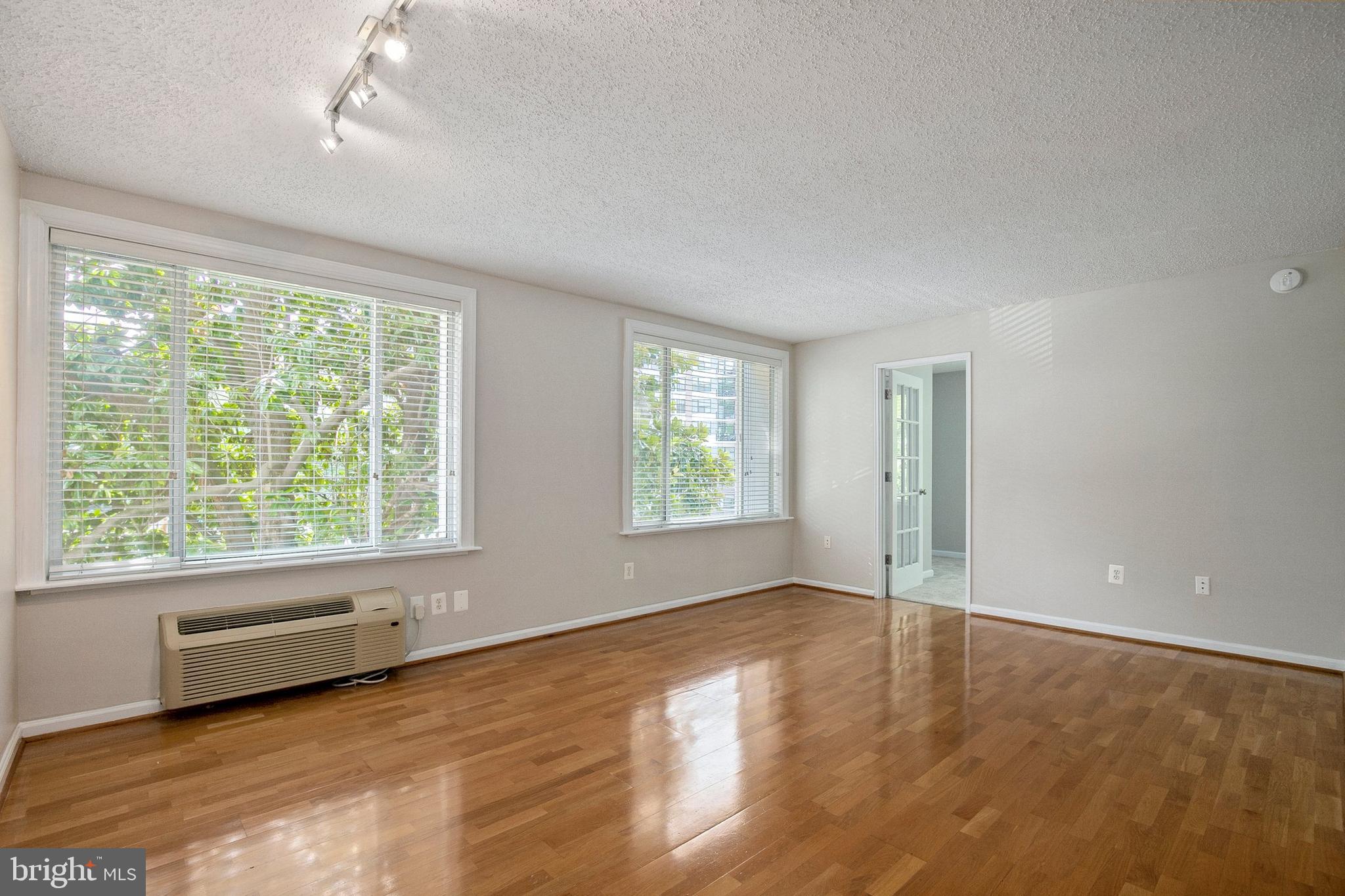 1730 Arlington Boulevard, Unit 203 Arlington, VA 22209 - Photo 9 of 27
