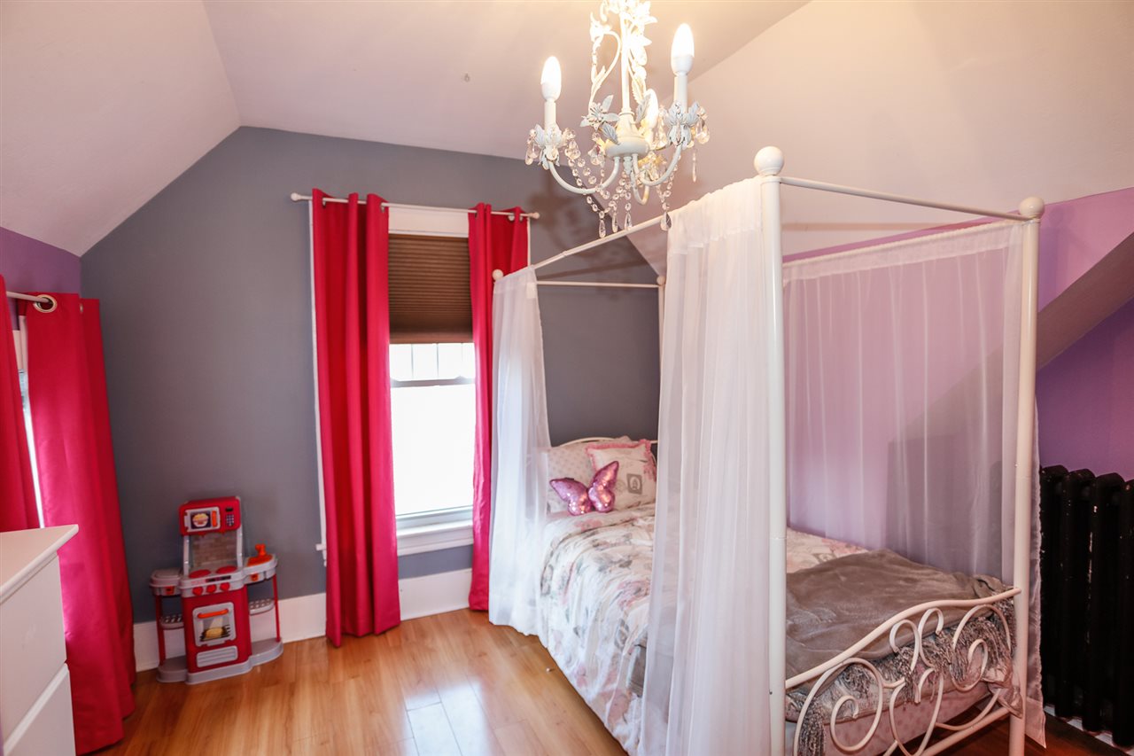 48 Mammoth Road Manchester, NH 03103 - Photo 26 of 29