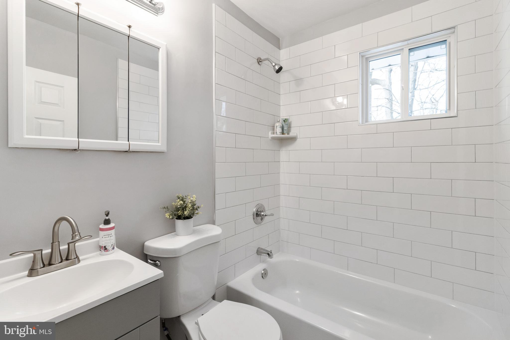 3650 Clifmar Road Baltimore, MD 21244 - Photo 13 of 34