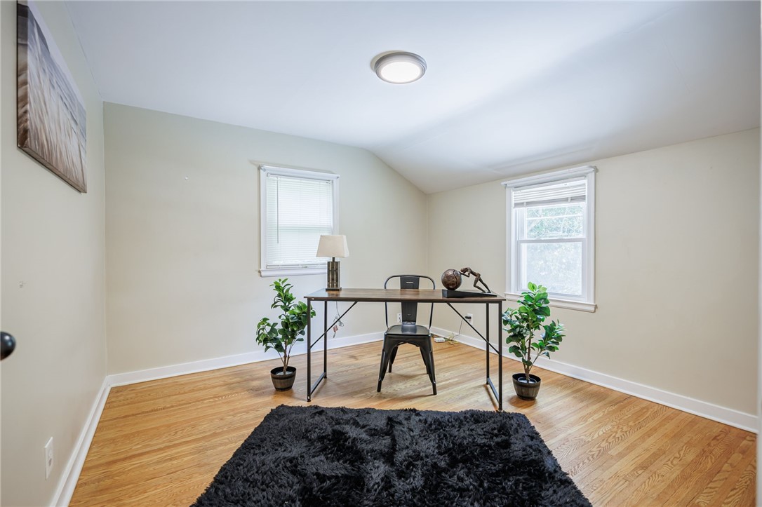 204 Fairfax Road Rochester, NY 14609 - Photo 21 of 35