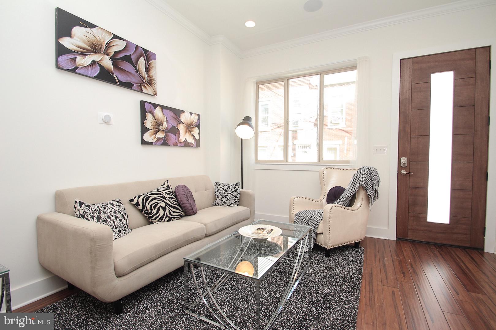 2722 Earp Street Philadelphia, PA 19146 - Photo 2 of 21
