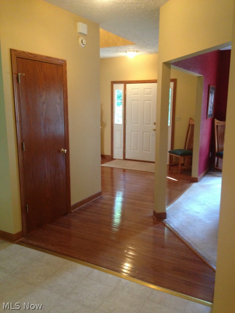 2229 Jacoby Road Akron, OH 44321 - Photo 7 of 25