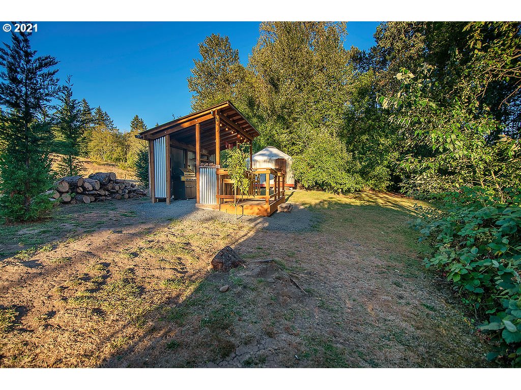 1038 Cloverdale Road Kalama, WA 98625 - Photo 28 of 32 Gallery Image 28