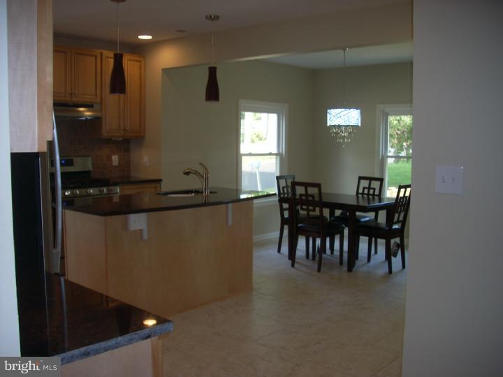 39 Mabel Street Ewing, NJ 08638 - Photo 12 of 23