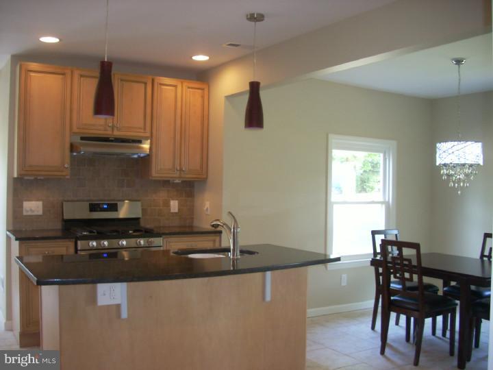 39 Mabel Street Ewing, NJ 08638 - Photo 13 of 23