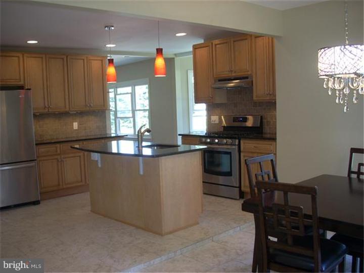 39 Mabel Street Ewing, NJ 08638 - Photo 16 of 23