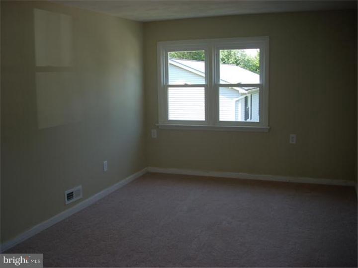 39 Mabel Street Ewing, NJ 08638 - Photo 18 of 23