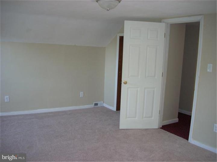 39 Mabel Street Ewing, NJ 08638 - Photo 19 of 23