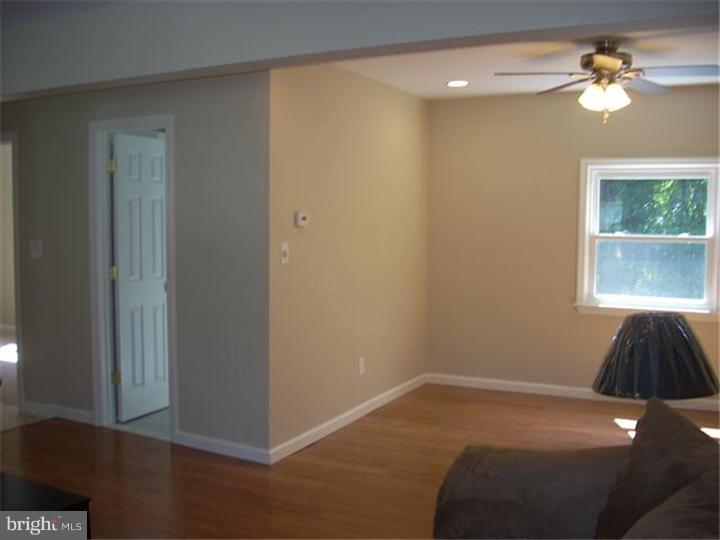 39 Mabel Street Ewing, NJ 08638 - Photo 7 of 23