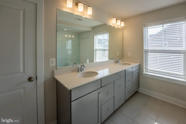 $3,700 | 1622 Sandpiper Bay Loop, Dumfries, VA 22026