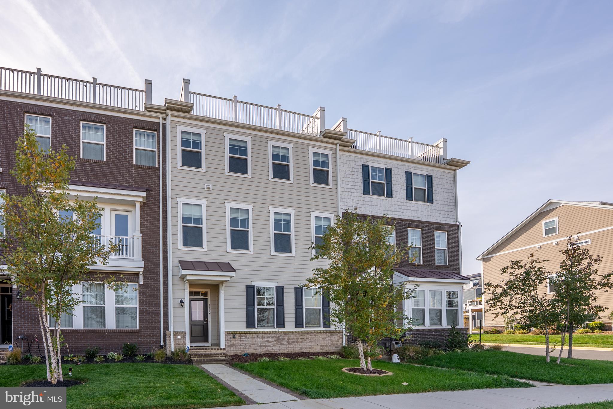 1622 Sandpiper Bay Loop Dumfries, VA 22026 - Photo 2 of 47 front view of a building