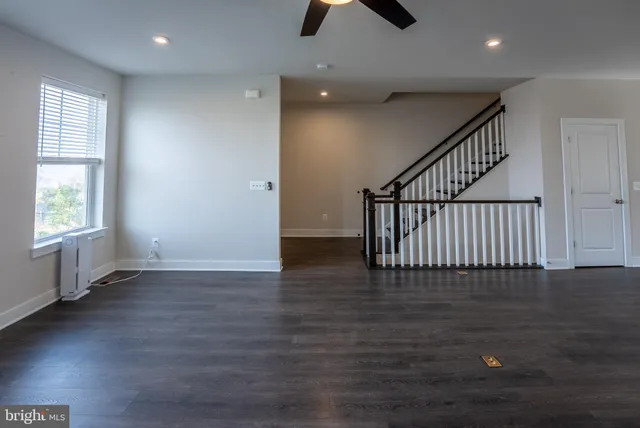 $3,700 | 1622 Sandpiper Bay Loop, Dumfries, VA 22026