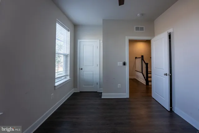 $3,700 | 1622 Sandpiper Bay Loop, Dumfries, VA 22026