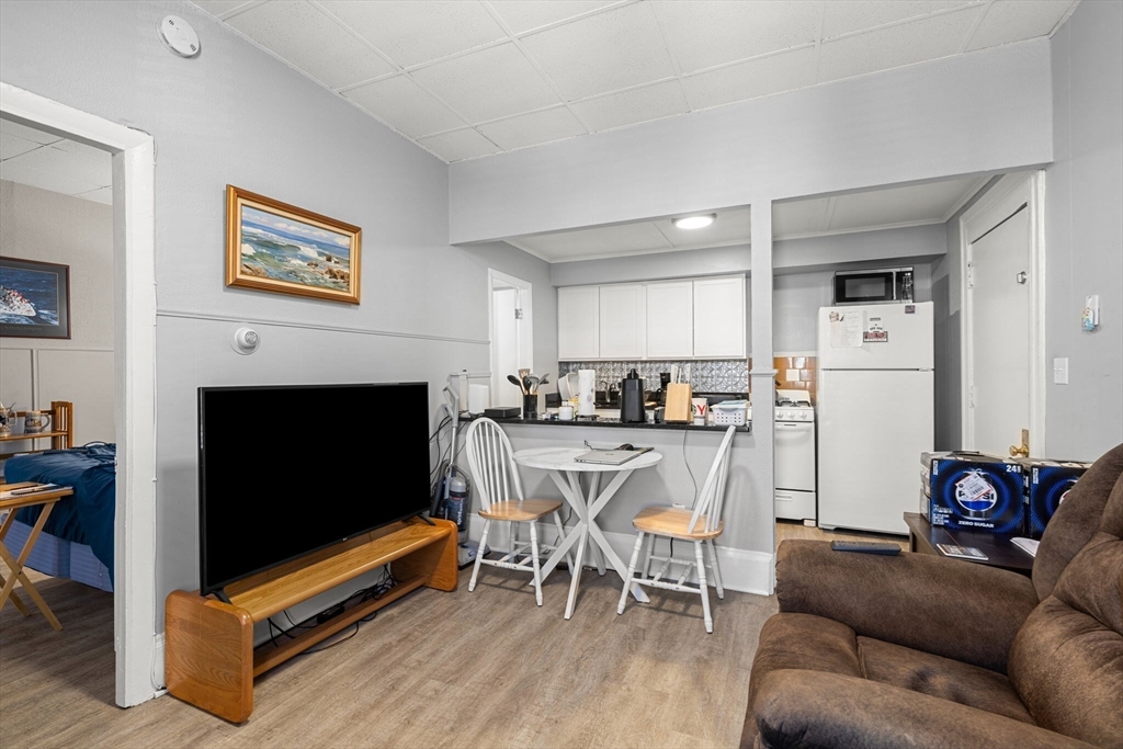 317 Nesmith Street Lowell, MA 01852 - Photo 9 of 35