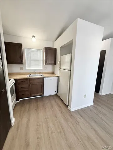 $850 | 76 Peachtree Lane, Fairview Heights, IL 62208