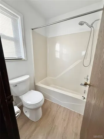 $850 | 76 Peachtree Lane, Fairview Heights, IL 62208